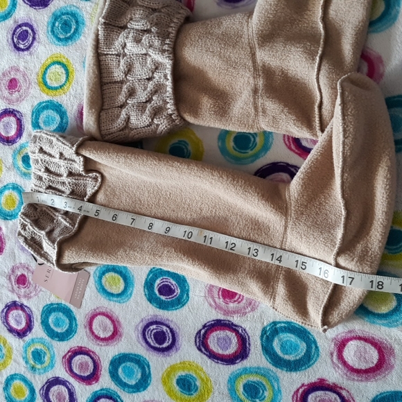 NWT Serra Sz 7 Tall Tan Cableknit Rainboot Liners - Picture 9 of 10